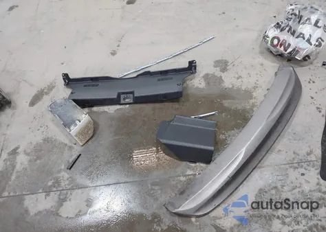 2013 Hyundai Sonata Hybrid z USA, uszkodzony, nr VIN KMHEC4A4XDA083373